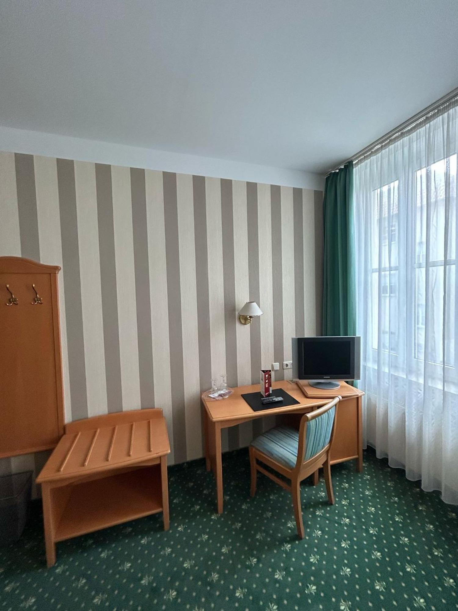 Hotel Uckermark Пренцлау Екстер'єр фото